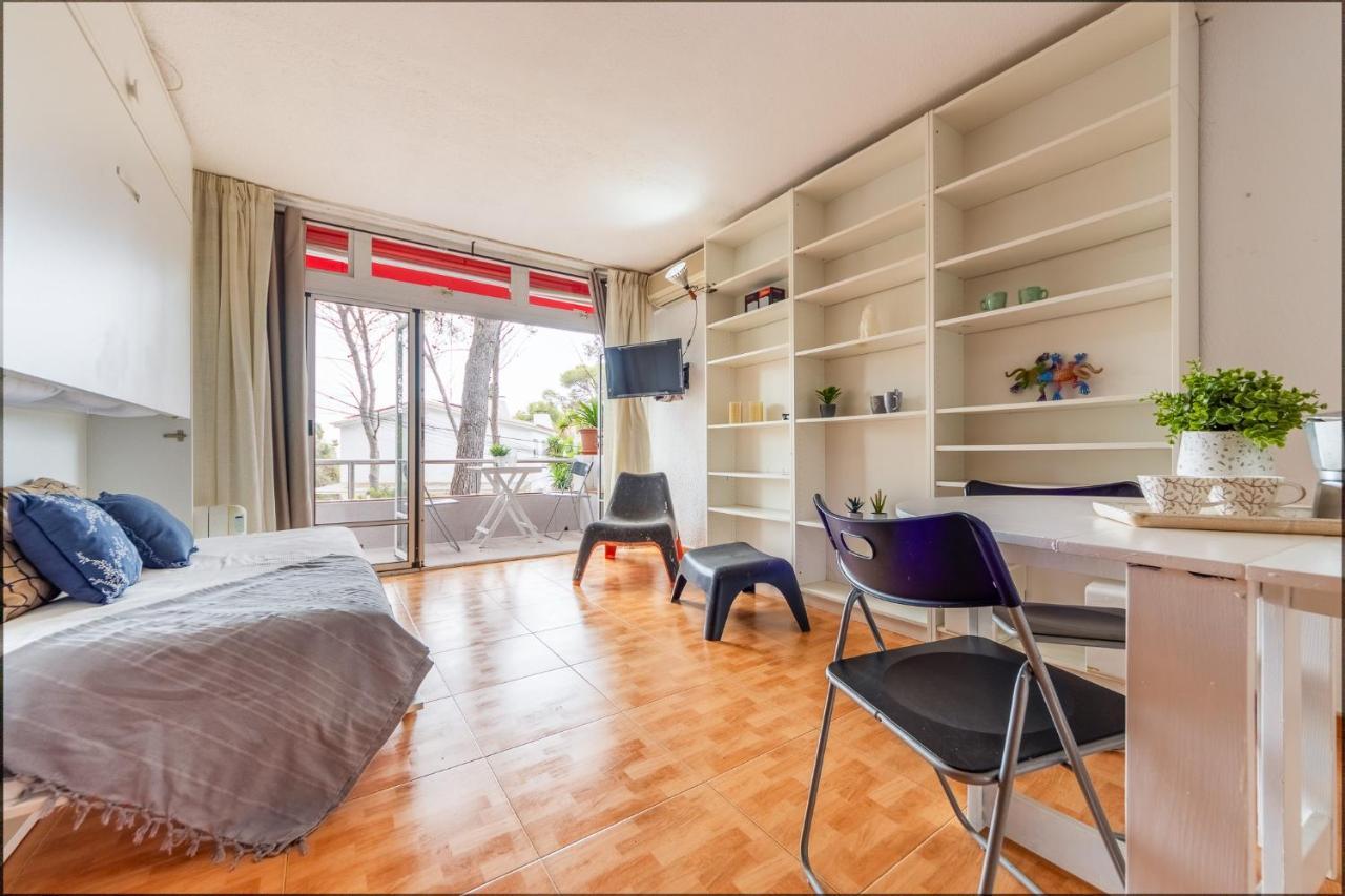 Luminoso Bungalow Con Parking Таррагона Екстер'єр фото