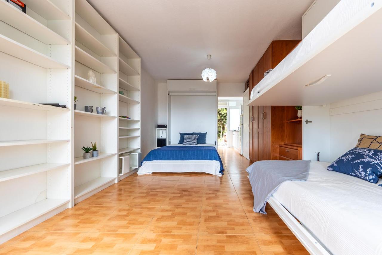 Luminoso Bungalow Con Parking Таррагона Екстер'єр фото