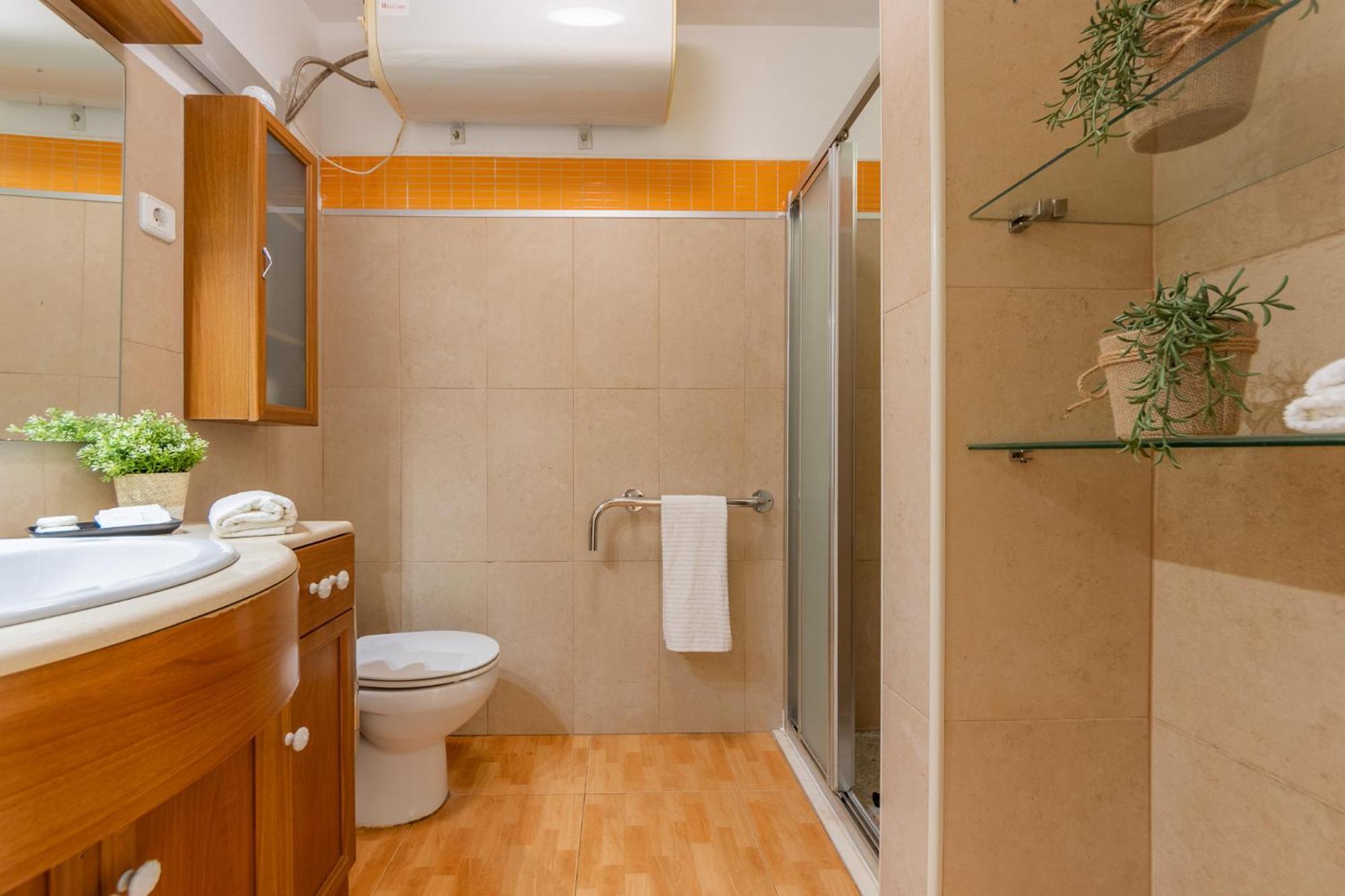 Luminoso Bungalow Con Parking Таррагона Екстер'єр фото